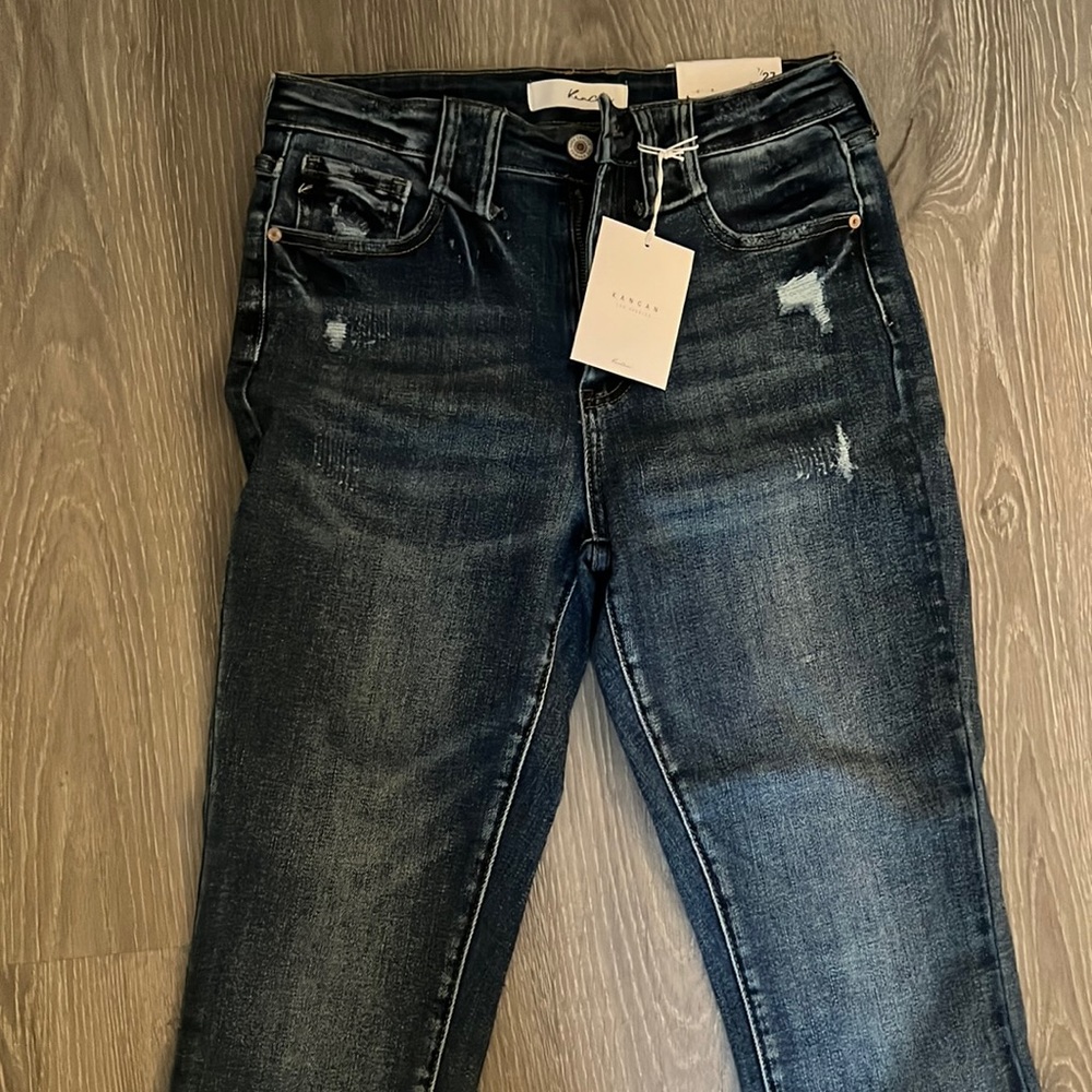 Vici size 7 Kancan high rise jeans new with tags on